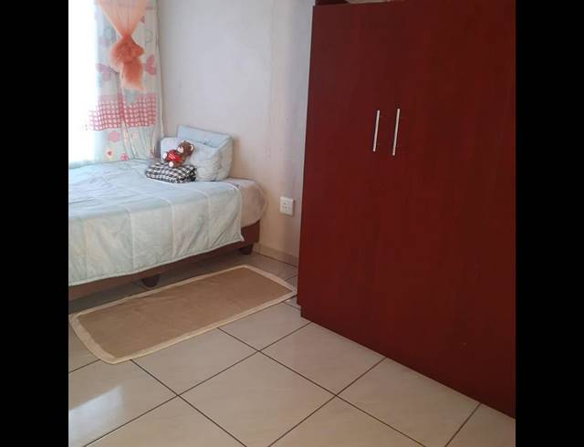 4 BEDROOM HOUSE FOR SALE IN STRETFORD